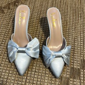 lulu’s baby blue bow mules